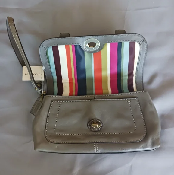 Coach Purse - Picture 2 of 6